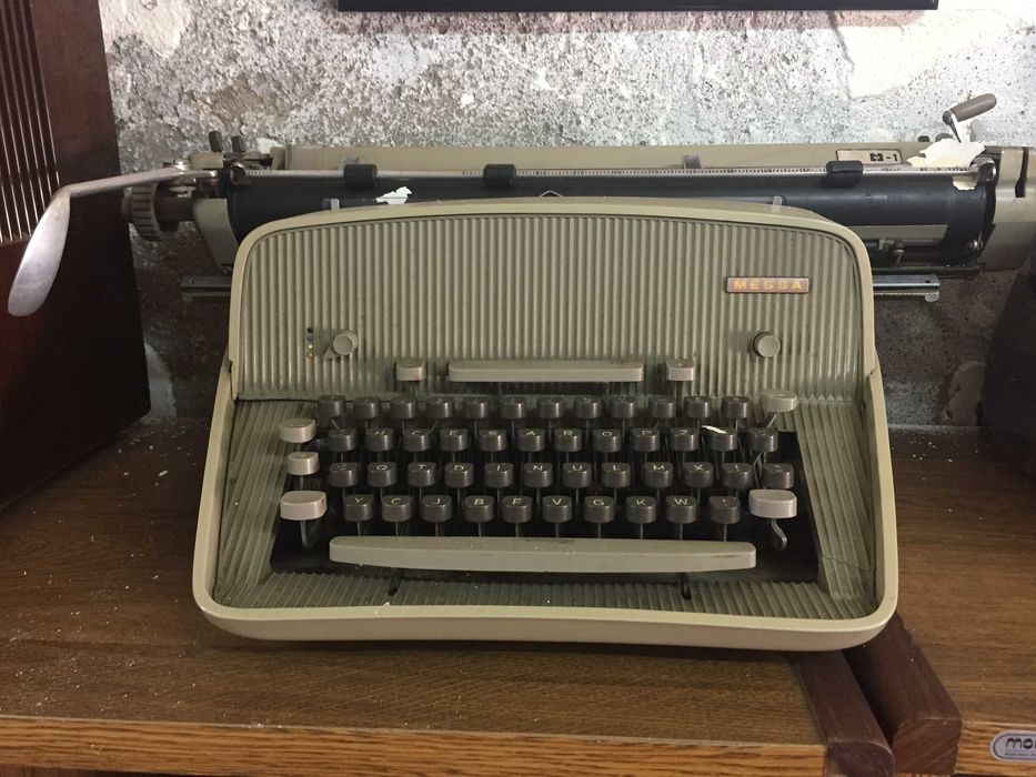 Máquina de Escrever - Lote de Três