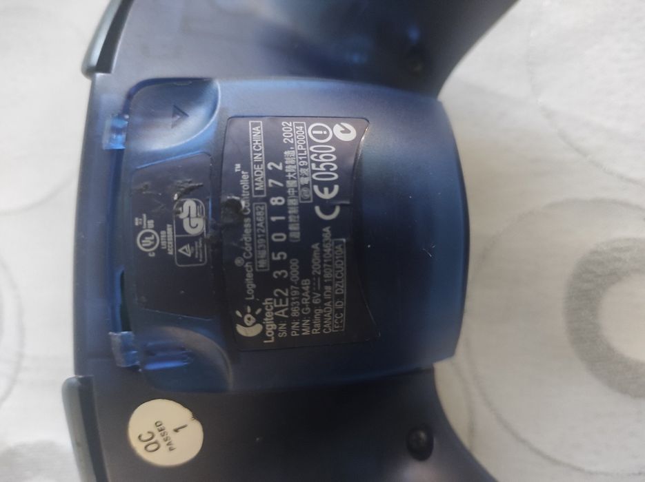 Comando PS2 Logitech sem recetor