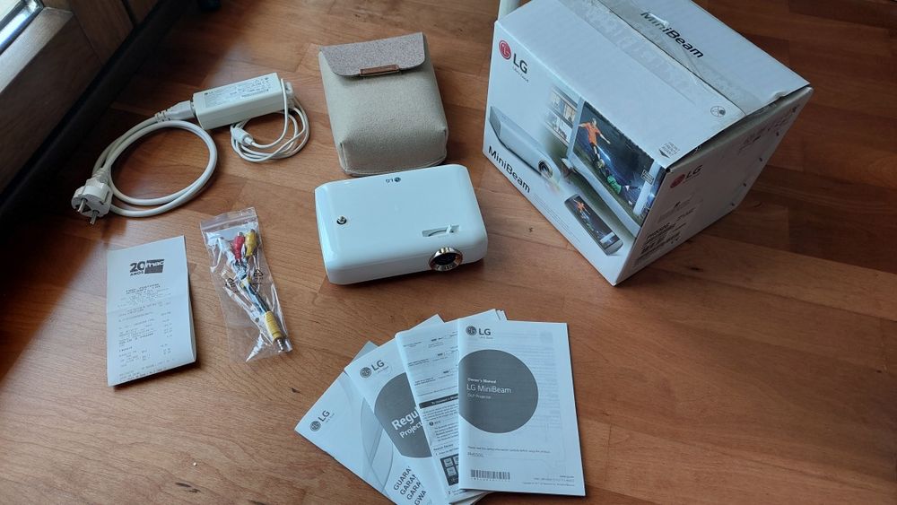 Projector LG Led Minibeam (NOVO) c/telecomando
