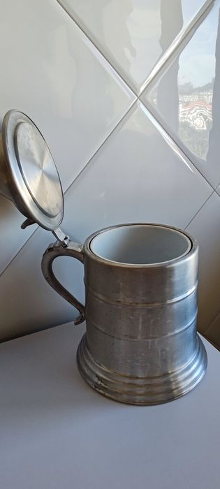 Leiteira antiga em alumínio