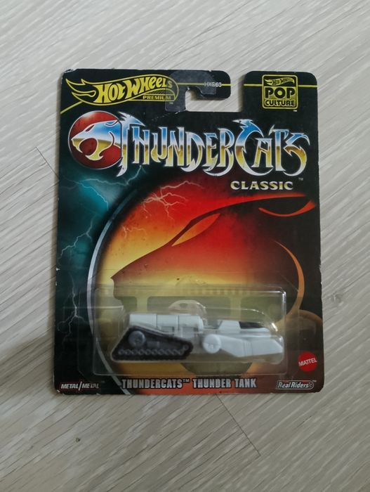 Hot Wheels Thunder Tank