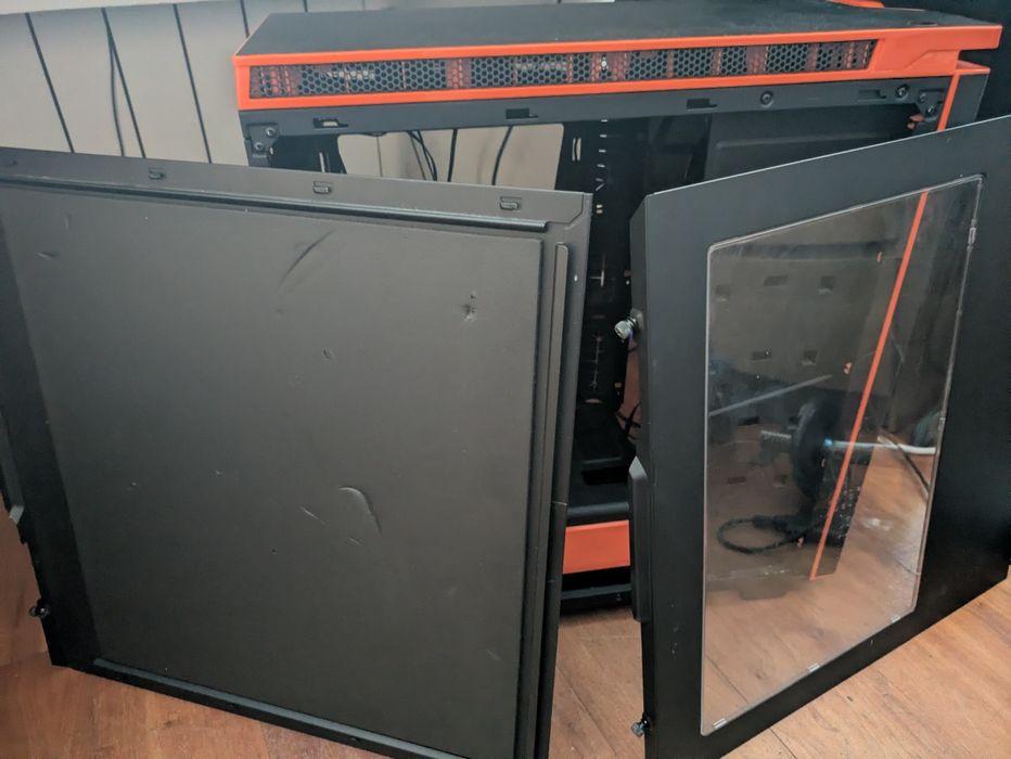 Caixa NZXT h110 c/nova