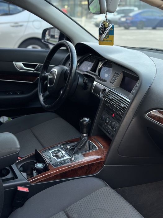 AUDI A6 C6 2005 2.4