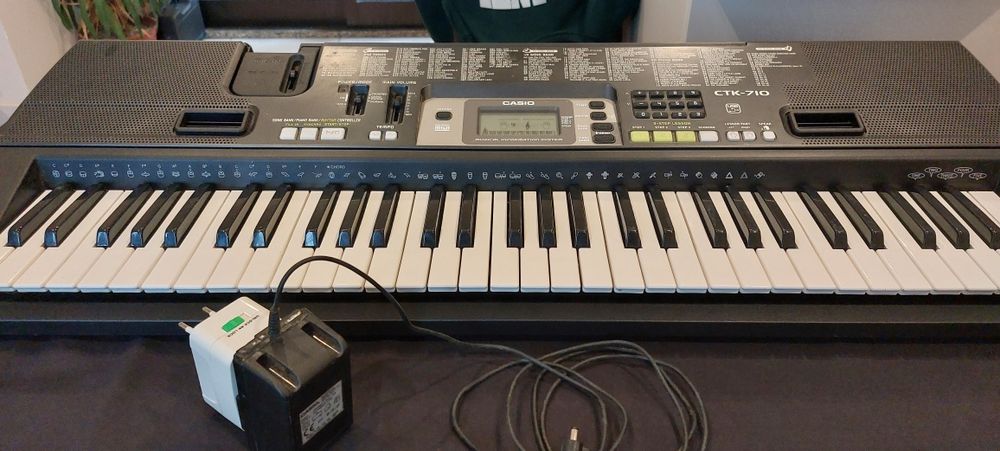 Casio CTK-710 Keyboard64550856381954122