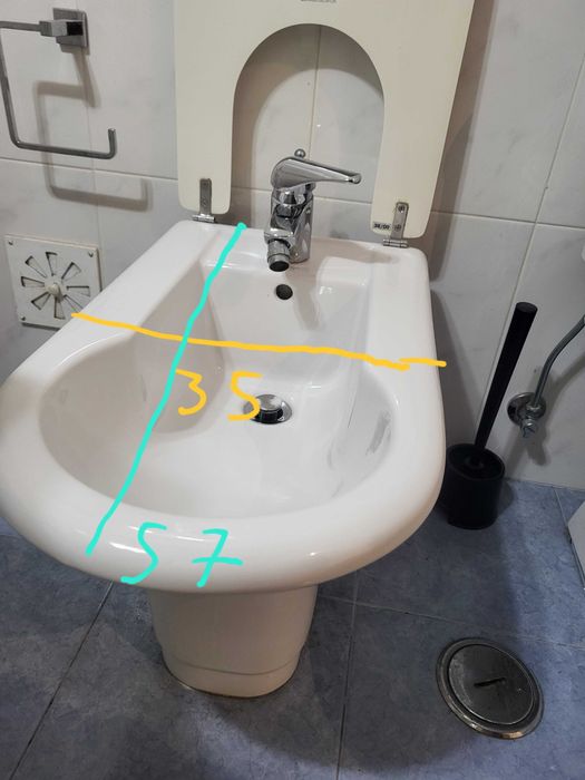Bidé wc em bom estado com tampa