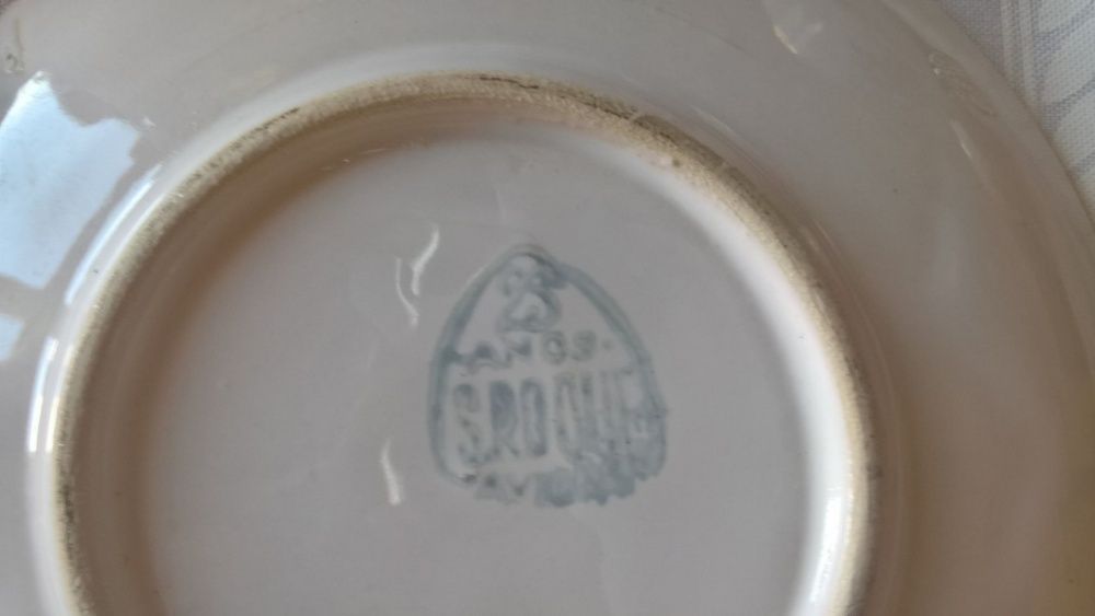 serviço de café da marca S. Roque