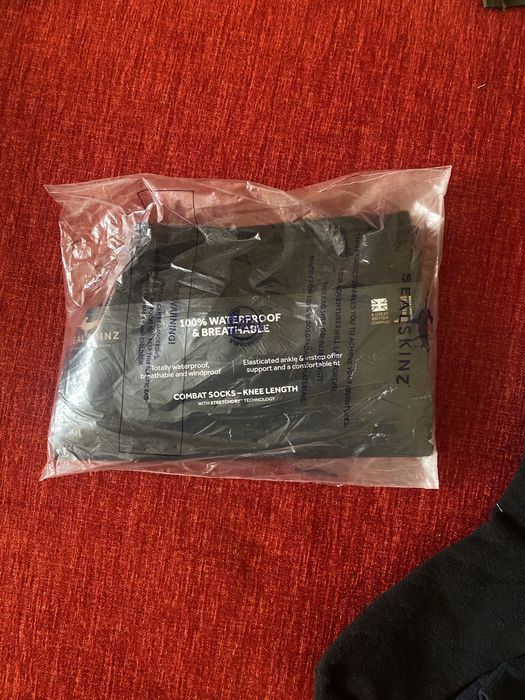 Шкарпетки водонепроникні Sealskinz military issue, black.