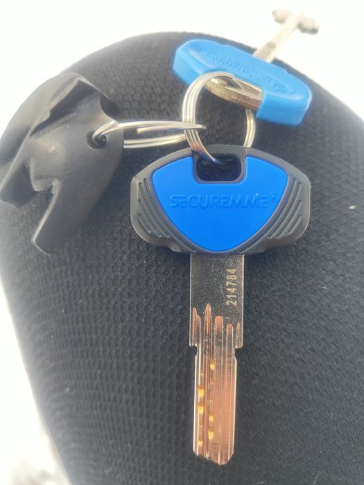 Продам двері квартирні