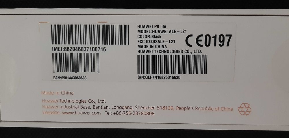 Huawei P8 Lite bloqueado à NOS com carregador e phones