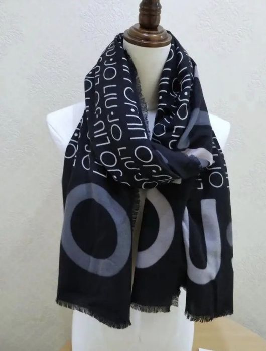 Szal Liu Jo  nowy  z metkami