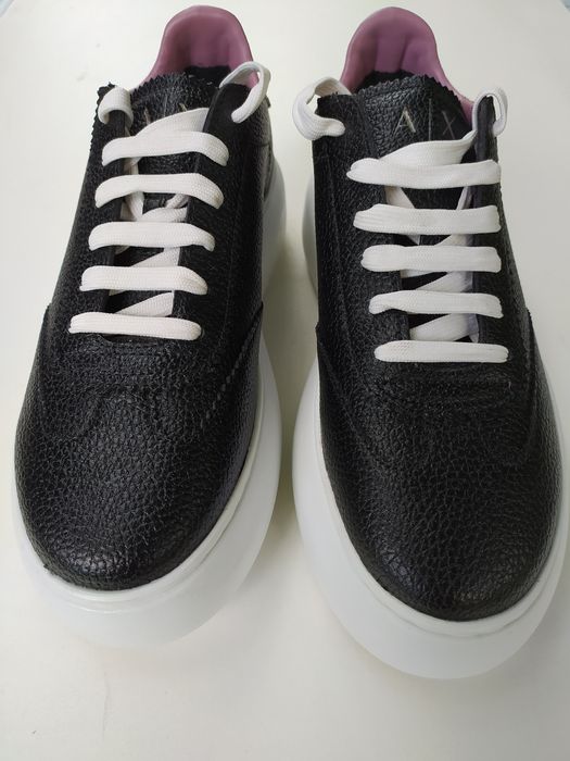 Sneakersy ARMANI EXCHANGE, damskie, skóra naturalna.