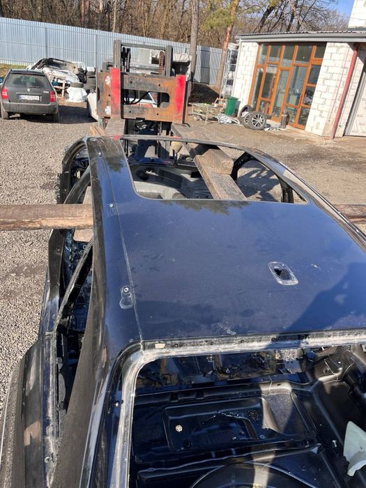 Четверть / поріг / лонжерон / полка крила / щока / Audi A4 B9 Allroad