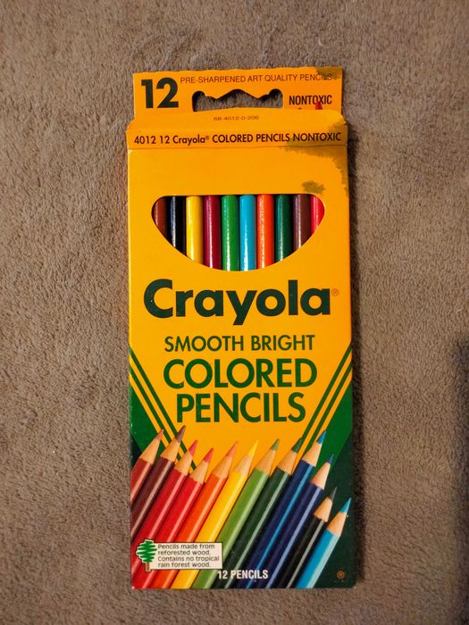 Детская игрушка с карандашами