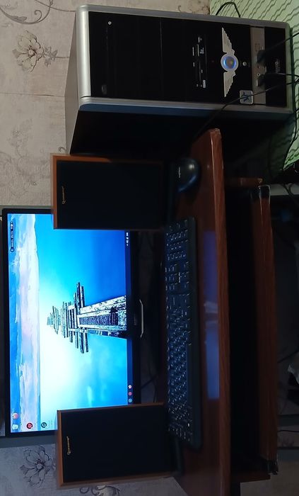 Полный игровой ПК комплект Ryzen 5 3600 / 16GB / RX 580 8GB / Монитор 24" / Акустика 36W / Кл+М