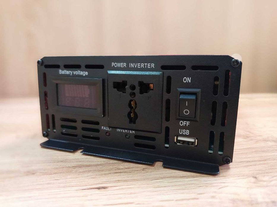 Инвертор Преобразователь напряжения 12-220В 5000Вт Інвертор PowerOne