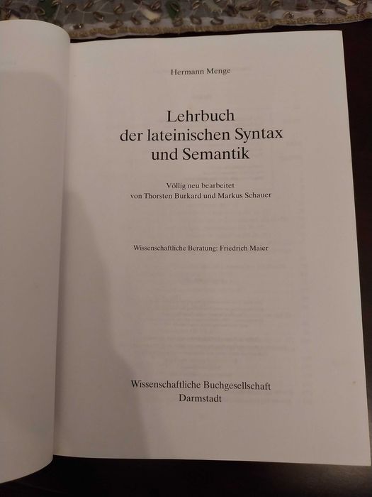 Lehrbuch der lateinischen Syntax und Semantik”, Hermann Menge (alemão)