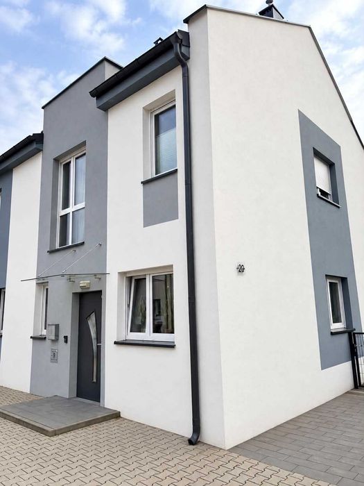 Nowoczesny dom w zabudowie bliźniaczej | Dąbrówka, gm. Dopiewo | 87 m² | 2 miejsca parkingowe