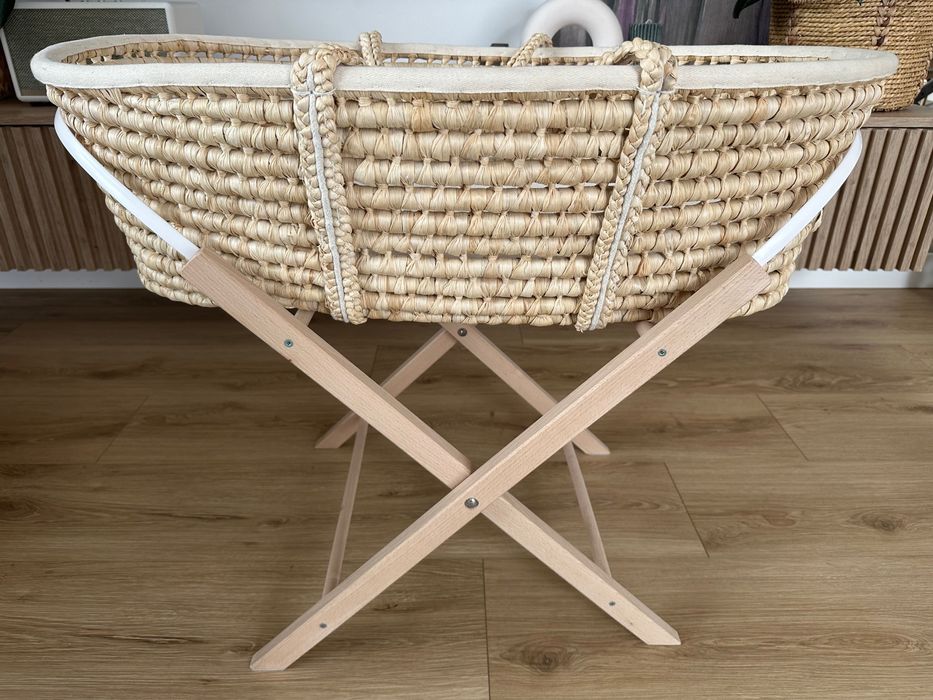 Kosz Mojżesza + materacyk + stojak