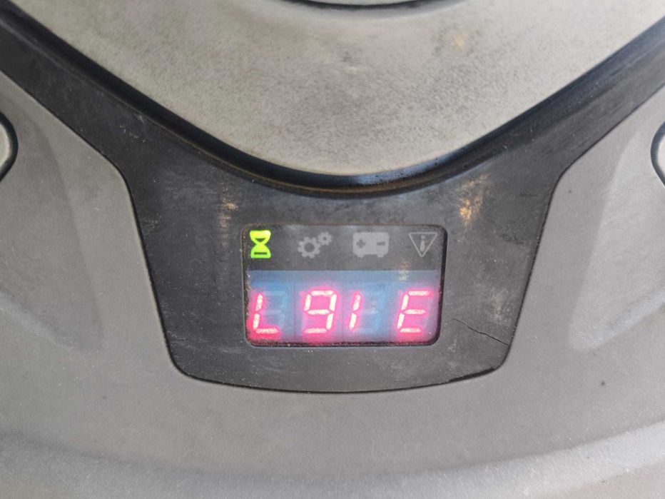 Wózek paletowy TOYOTA BT SWE 145  prowadzony Li-ON 3,3metra