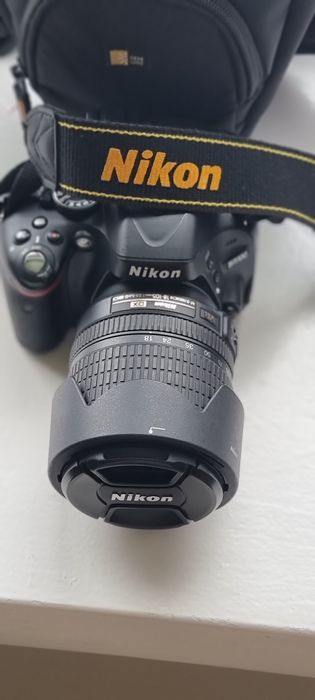 Продам фотоапарат D5100
