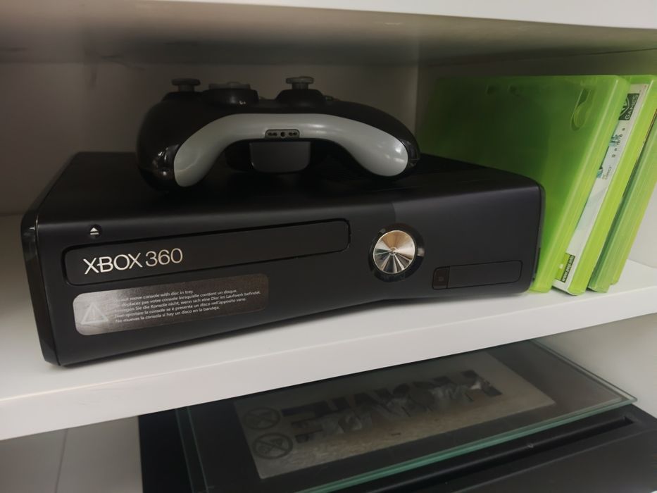 Konsola XBOX 360