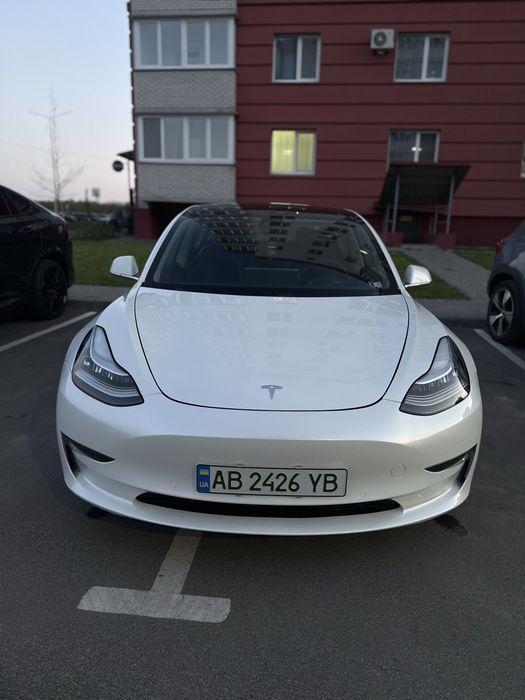 Продам Tesla Model 3