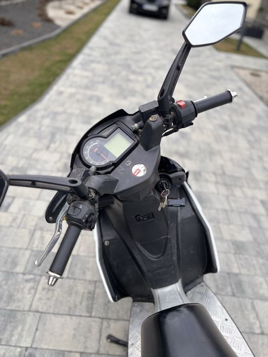 Aprilia sr 50 R Factory 2005 (Piaggio)