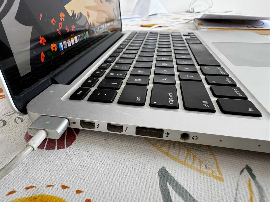 MacBook Pro 13" Retina – Excelente estado e bateria saudável