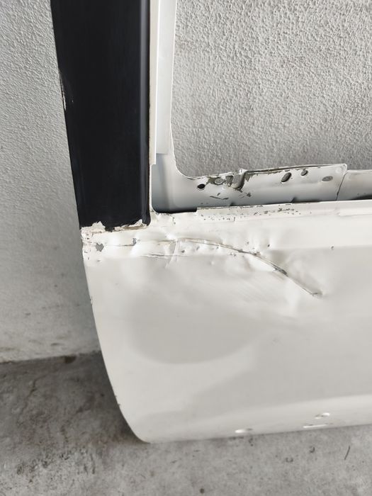 Porta frente esquerda PLATAFORMA K9 – CITROËN / PEUGEOT / OPEL / TOYOTA