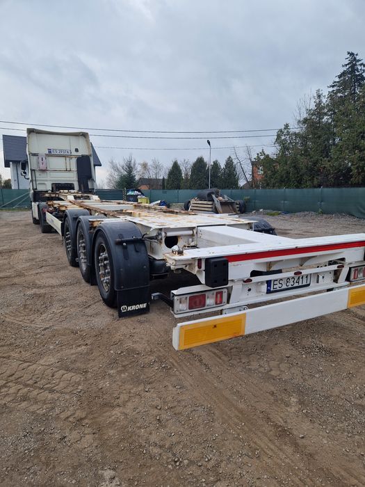 Naczepa podkontenerowa Krone SD
