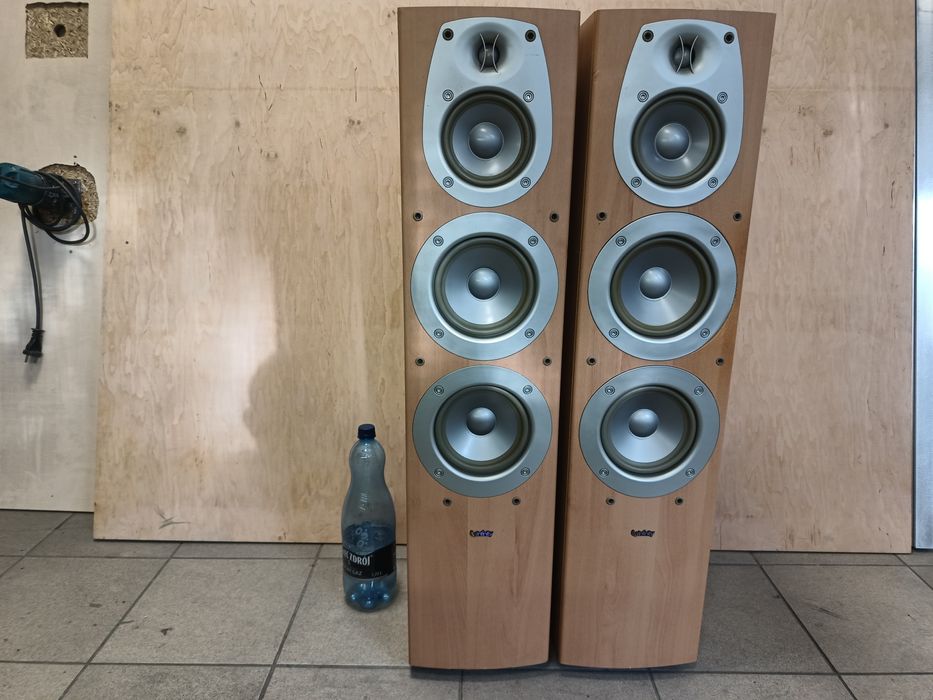 Kolumny podłogowe renomowanej amerykańskiej firmy infinity model Beta