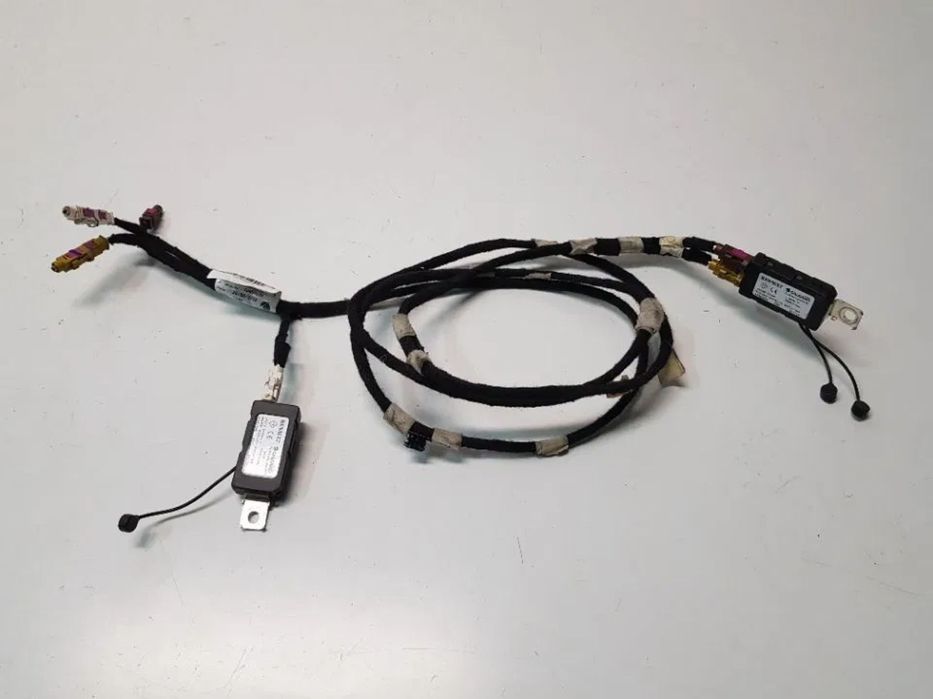 WZMACNIACZ ANTENOWY 282454507R TALISMAN MEGANE IV