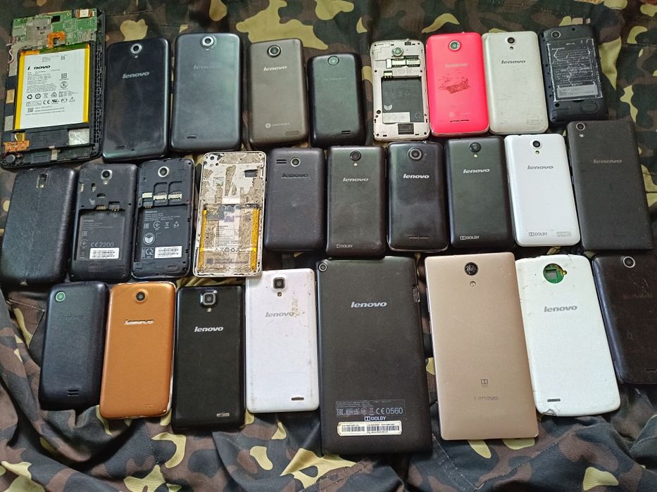 Мобільні телефони, Леново