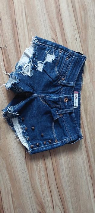 Spodenki levis  fit