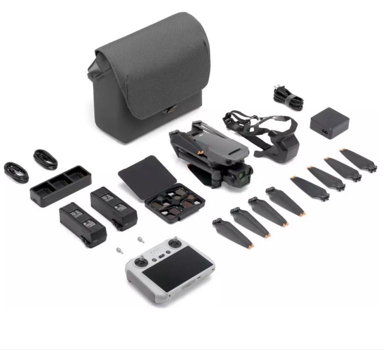 DJI MAVIC 3 Pro Fly More Combo абсолютно новий
