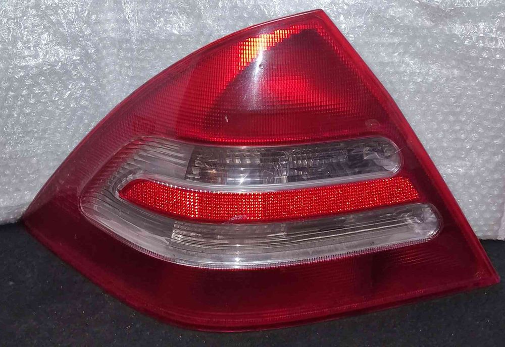 Farolim Esquerdo | MERCEDES-BENZ | C-CLASS (W203) [05.2000 - 12.2007]