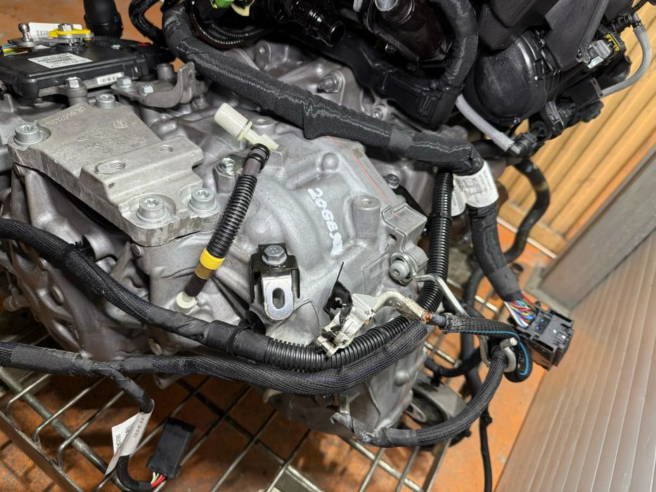 Caixa de Velocidades  Automática Peugeot 208 1.2 VTI 2019 Ref: 20GE92 Com 32000Kms