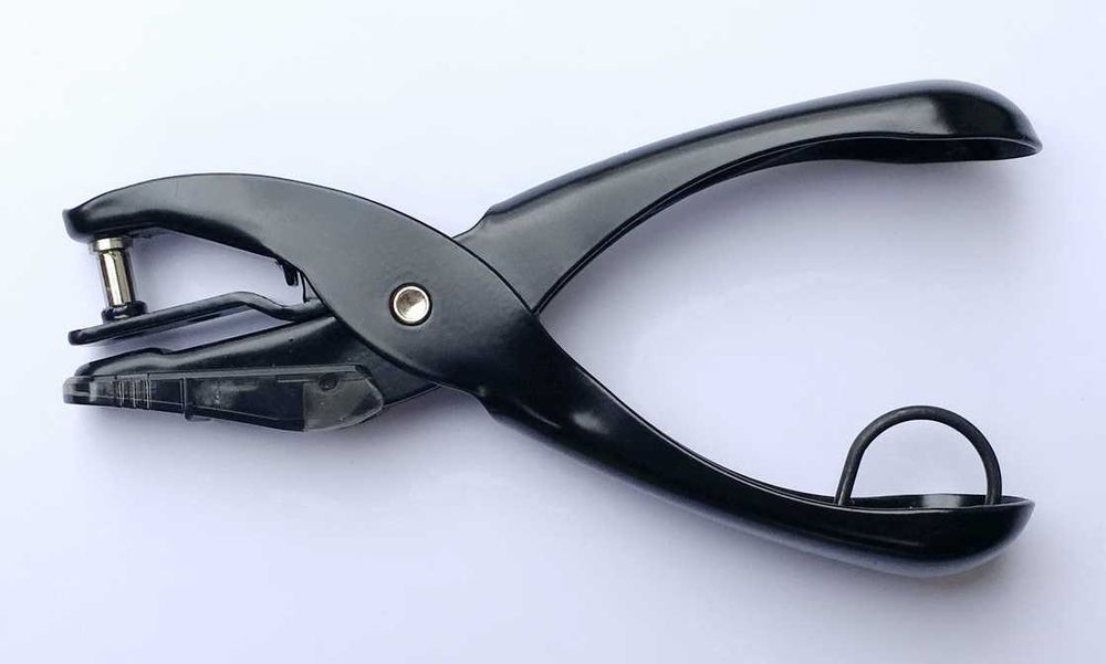 Dziurkacz kleszczowy szczypcowy kasownik konduktorski 4mm mocny