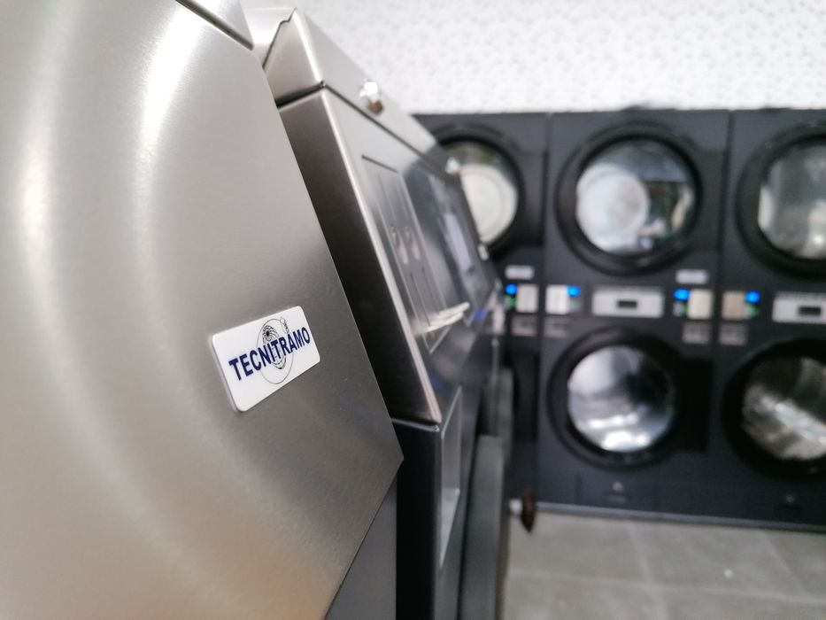 Máquina de lavar roupa self service low cost Líder em Portugal
