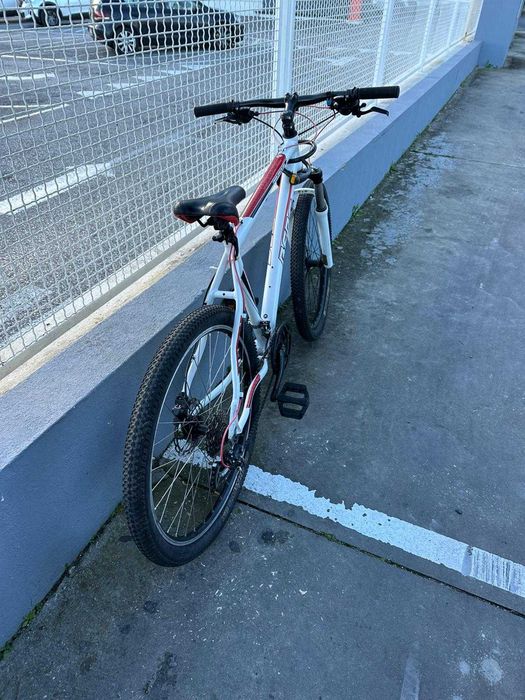 Bicicleta BTT Berg TrailRock + Kit Completo (Travões Hidráulicos)