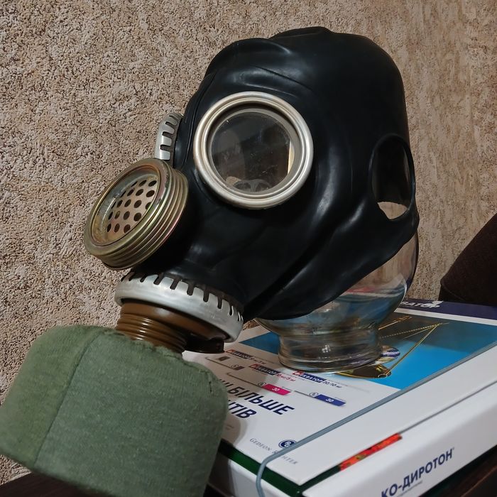 Продаю Протигаз ПМГ-2