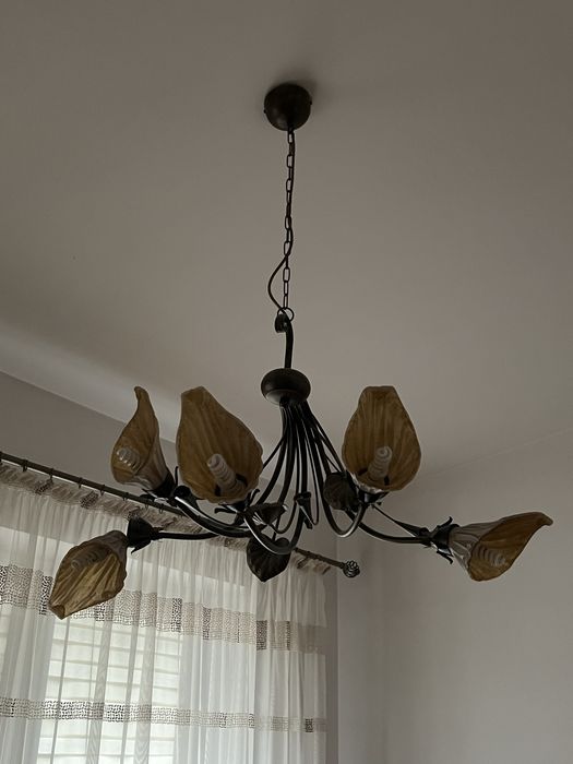 Żyrandol długi wiszący