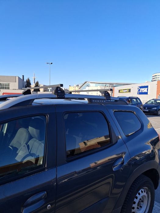 Belki relingów CRUZ Dacia Duster 2