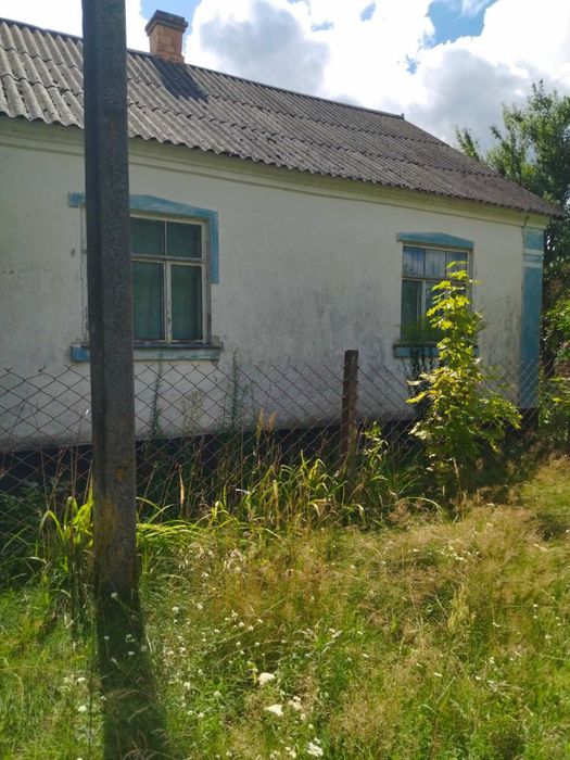 Будинок в селі Кураш