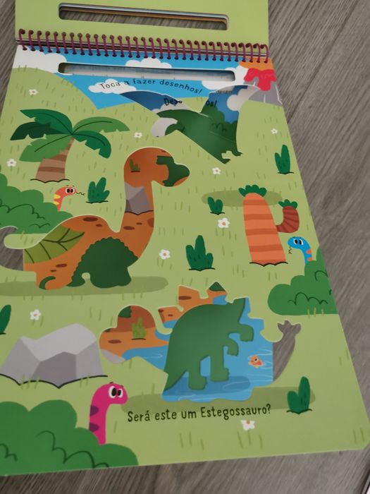 Livro dinossauros