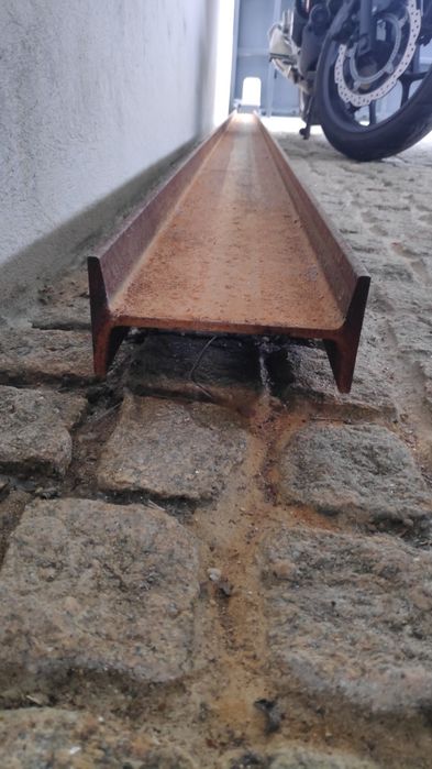 Barra IPE 160mm x 750mm de 4.90 mts