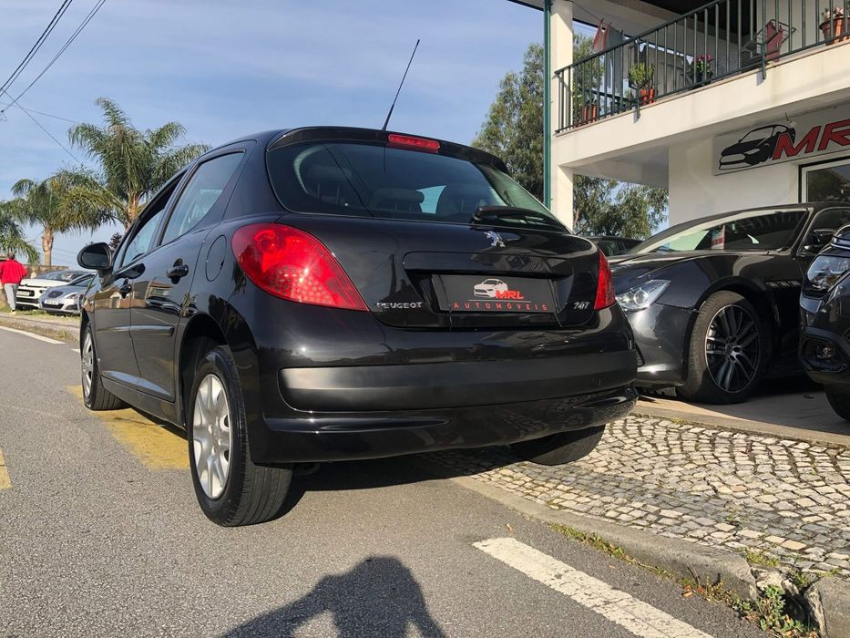 Peugeot 207 gasolina 140mil klm