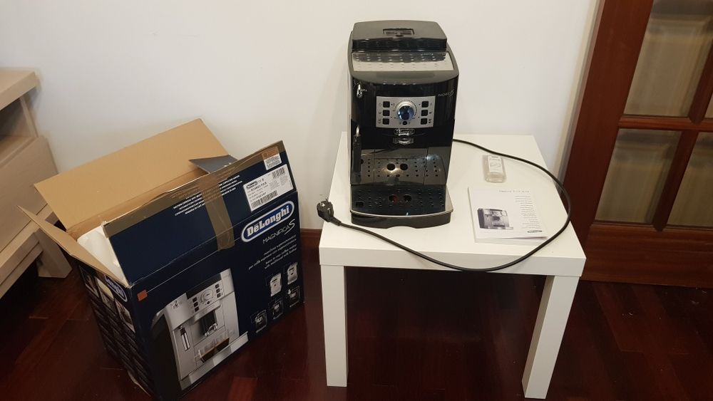 Maquina de Café  DeLonghi