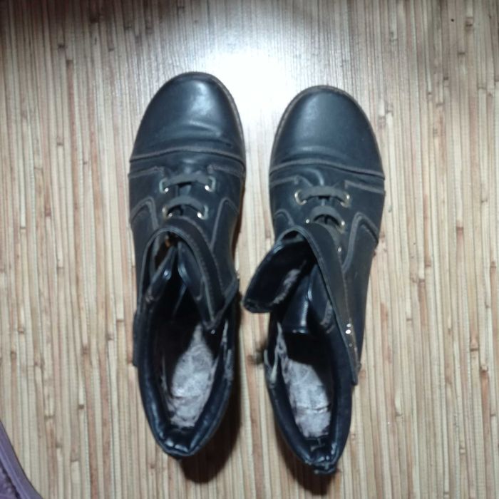 Ботинки осенние/весенние б/у размер 39