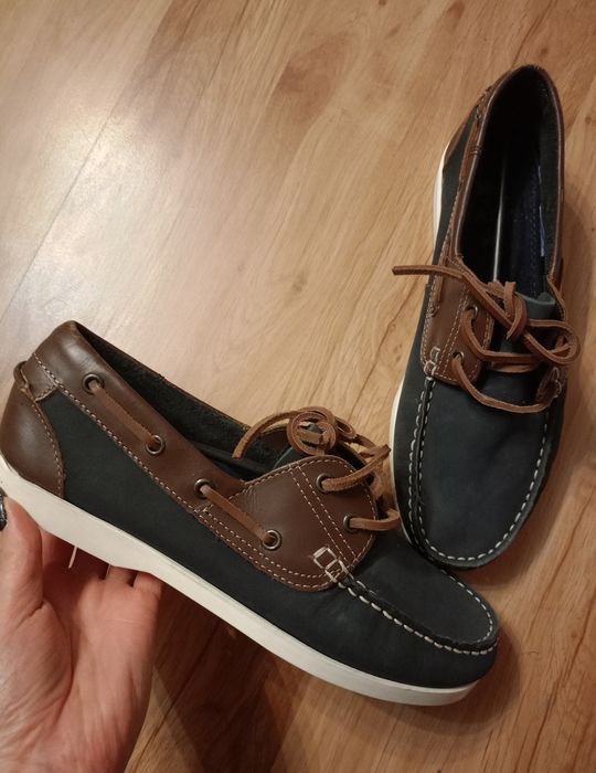 Easy 8/42 nowe mokasyny męskie skórzane